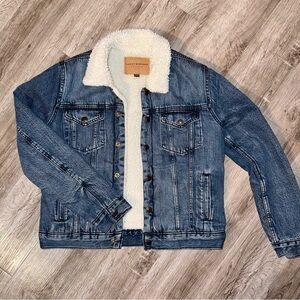 Lucky Brand Women's Sherpa Denim Jacket size Medium